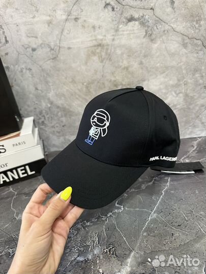 Karl lagerfeld бейсболка черная новая