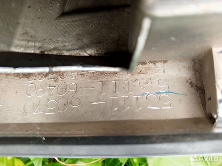 Решетка радиатора toyota land cruiser