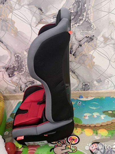Детское автокресло