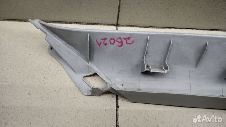 Обшивка двери багажника RX 350/450H 2009-2015