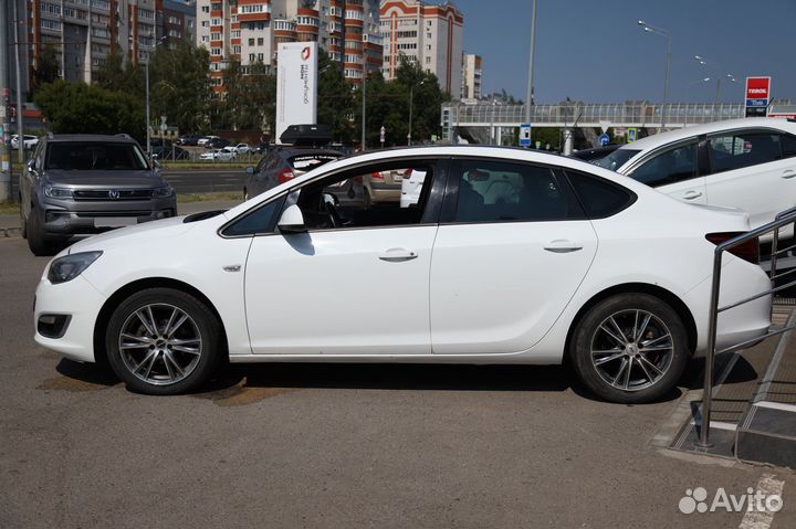 Opel Astra 1.6 AT, 2012, 181 000 км