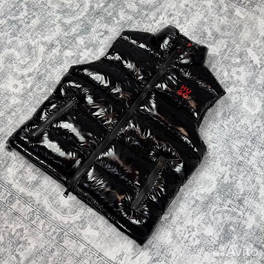 Жилет Hugo Viron черный