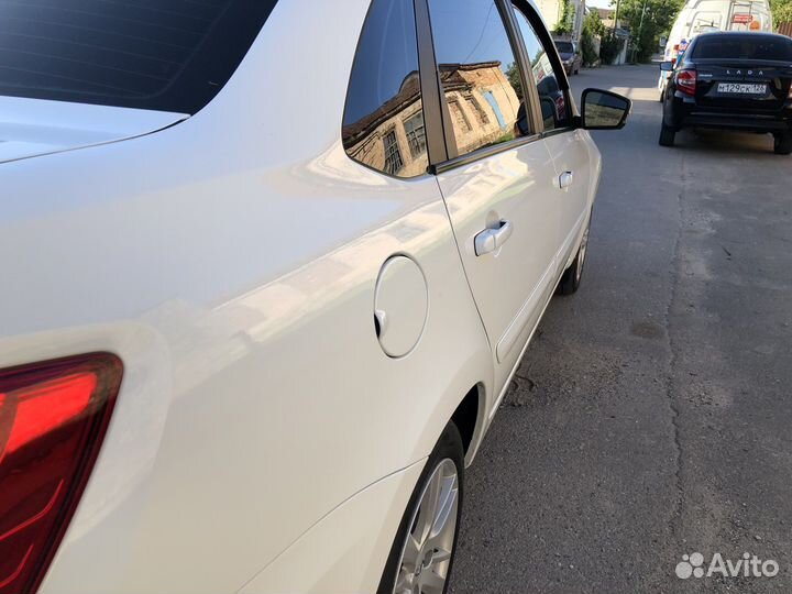 LADA Granta 1.6 МТ, 2021, 35 500 км