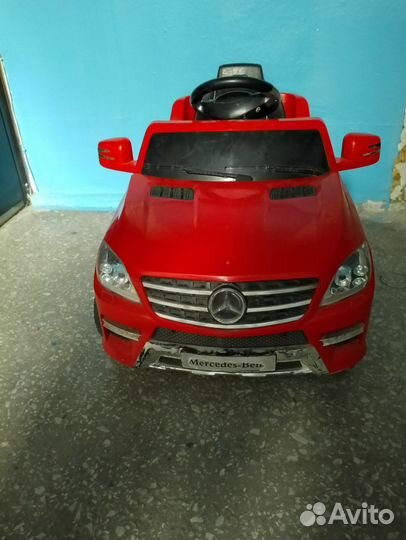 Детский электромобиль бу