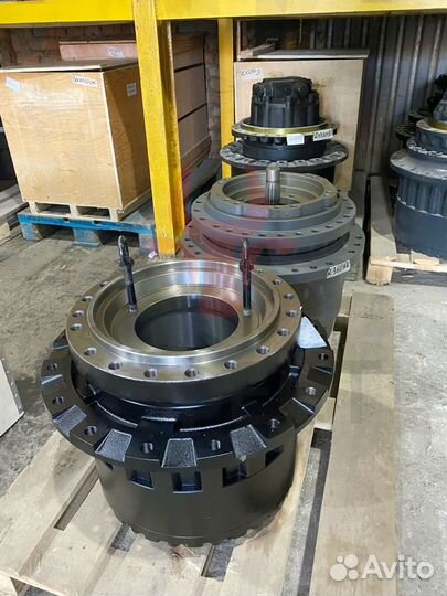 Редуктор хода Volvo EC480ELR