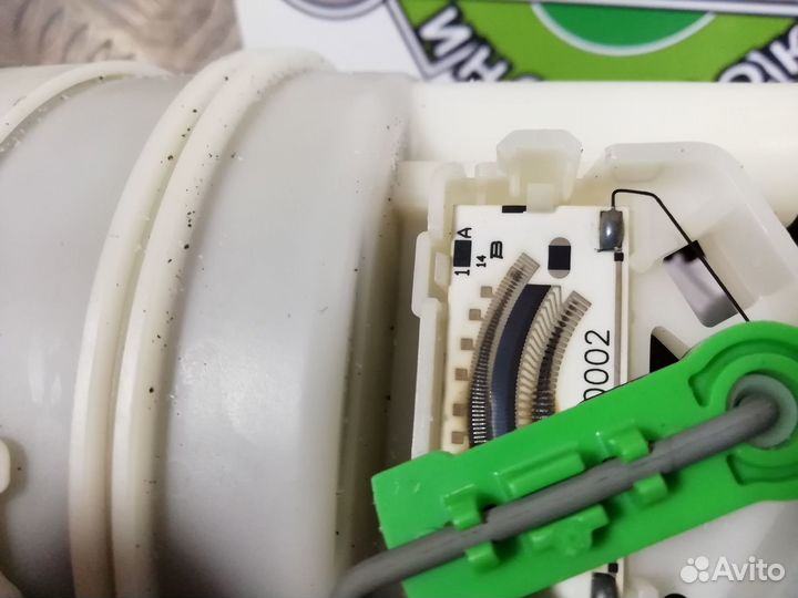 Бензонасос Renault Duster 2.0 4WD 2013г