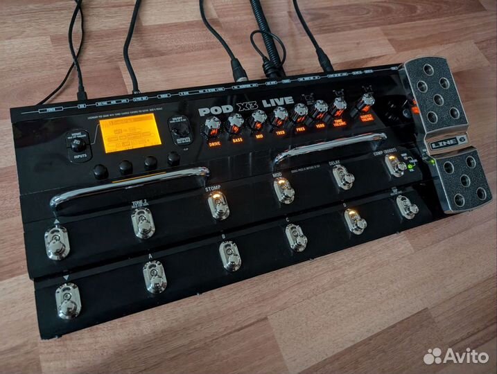 Гитарный процессор line 6 POD X3 live