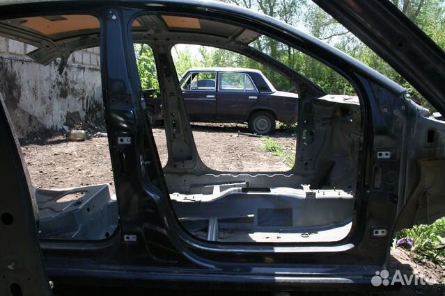 Центральная стойка правая volkswagen polo 5 1.6 мт