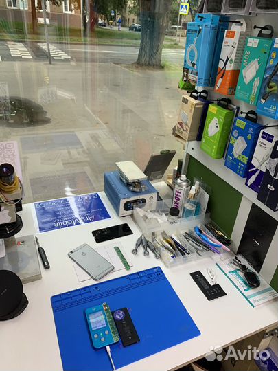 Ремонт iPhone Samsung Xiaomi Honor