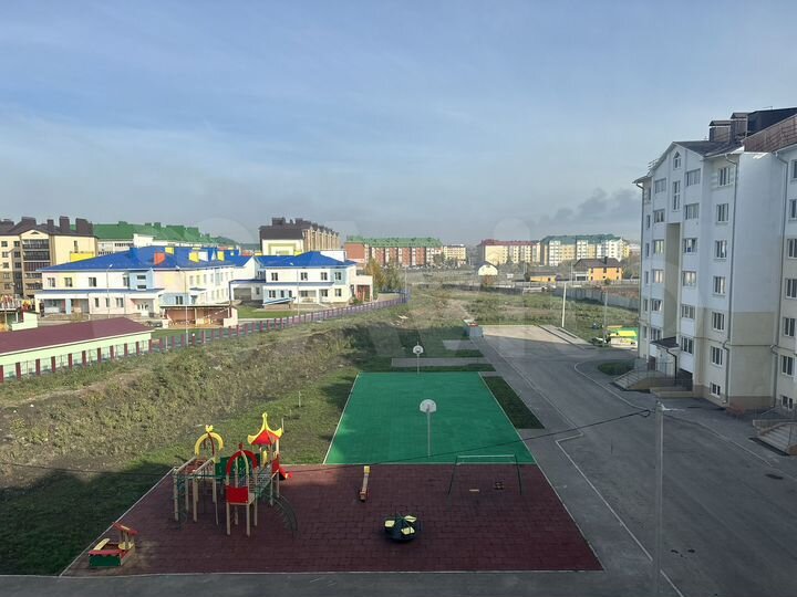 2-к. квартира, 62 м², 4/6 эт.