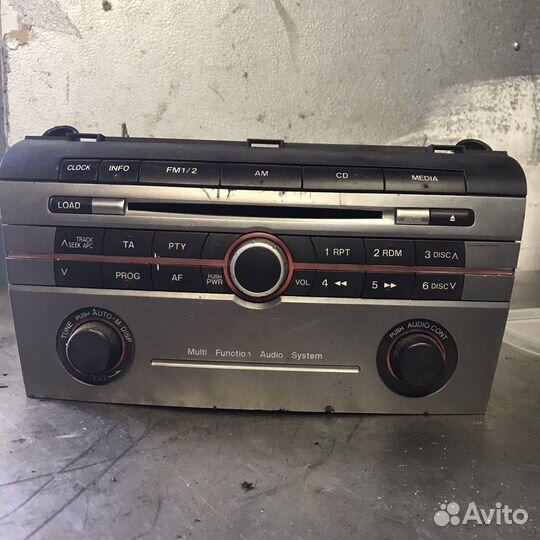 Магнитола штатная Mazda 3 BK
