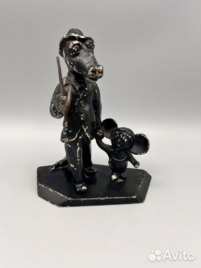 Статуэтка Гена и чебурашка