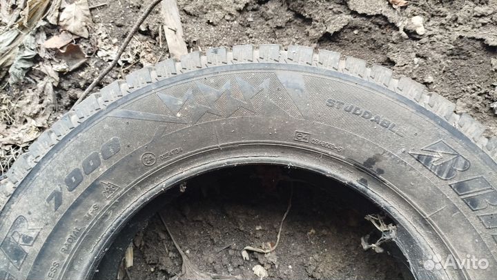 Bridgestone Ice Cruiser 7000 175/70 R14 84T