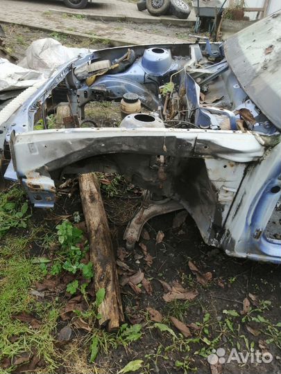 Продам перед Daewoo Nexia