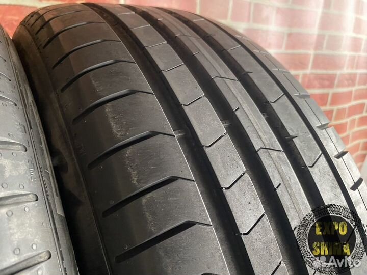 Pirelli P Zero PZ4 245/40 R21