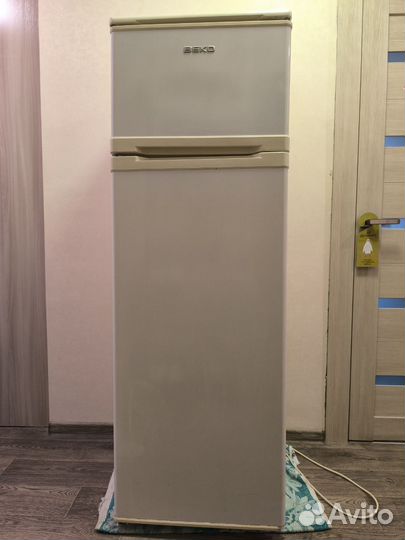Холодильник б/у