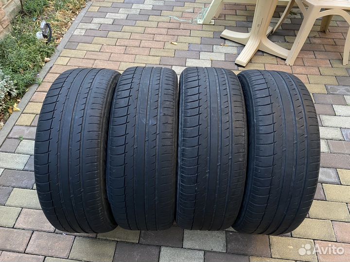 Triangle TH201 Sportex 215/55 R18 99W