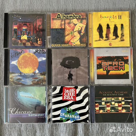 CD диски с полкой
