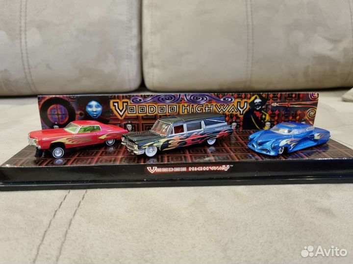Hot wheels 100 collectibles set