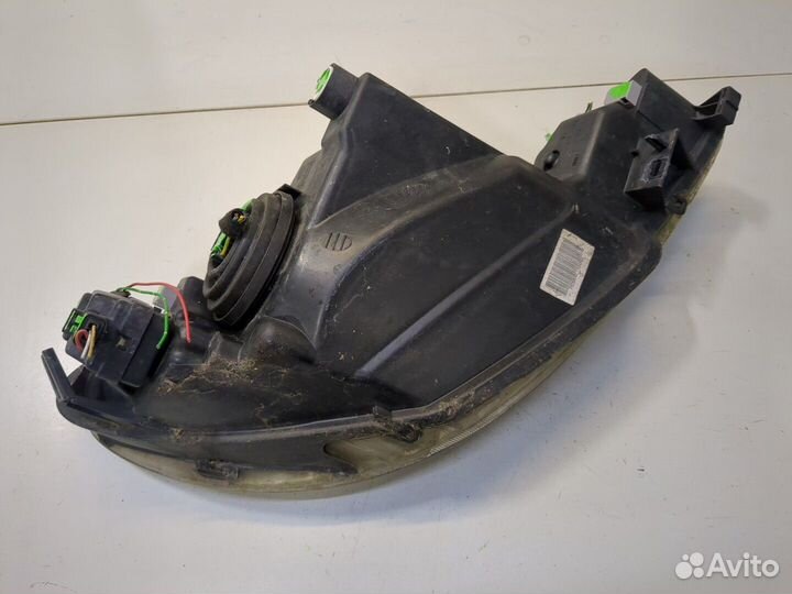 Фара (передняя) левая Peugeot 206, 1999