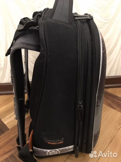 Рюкзак школьный hummingbird