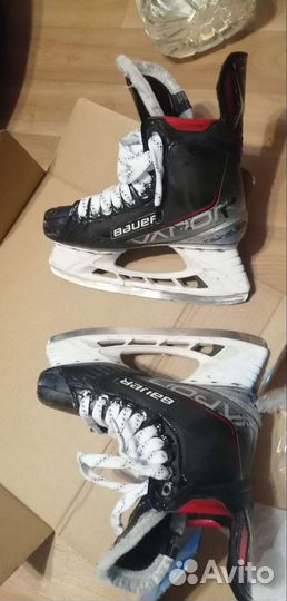 Хоккейные коньки bauer vapor 3х