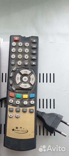 Спутниковый ресивер Golden Interstar