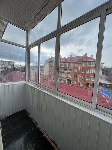 4-к. квартира, 143 м², 3/4 эт.