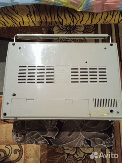 Кассетный магнитофон электроника