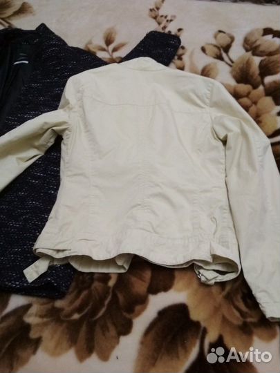 Куртка ветровка