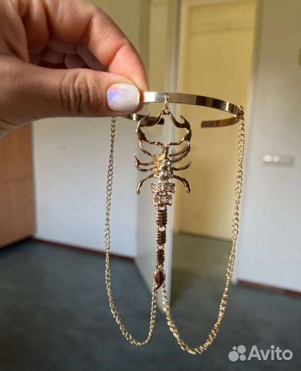 Золотой женский браслет