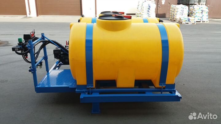 Разбрасыватель удобрений ХимАгроТех ПМ 2000-28, 2023