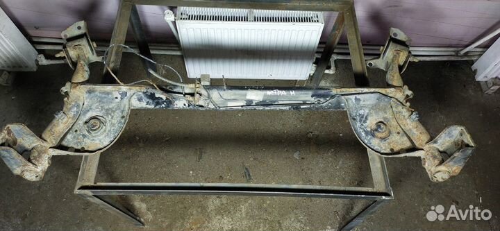 Балка задняя Renault Logan 1