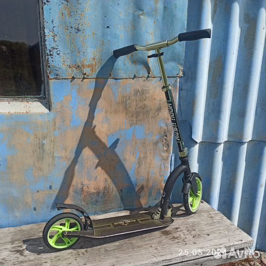 Самокат Rush Hour