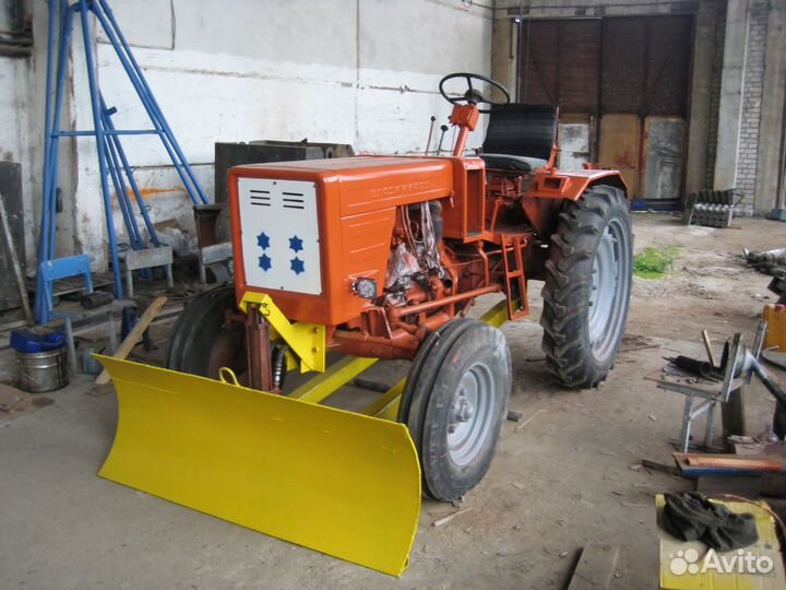 Отвал Трактор вгтз Т-25А