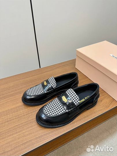Женские лоферы MIU MIU премиум