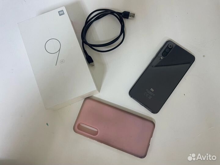 Xiaomi Mi 9 SE, 6/64 ГБ
