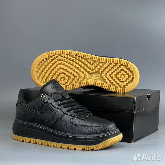 Кроссовки Nike Air Force 1 Lux (Арт.50939)