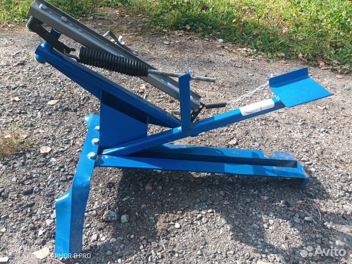 Машинка для метания тарелочек