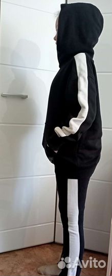 Костюм спортивный