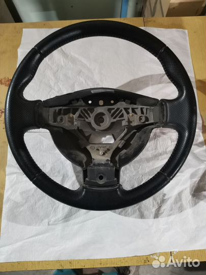 Руль Nissan x-trail т31