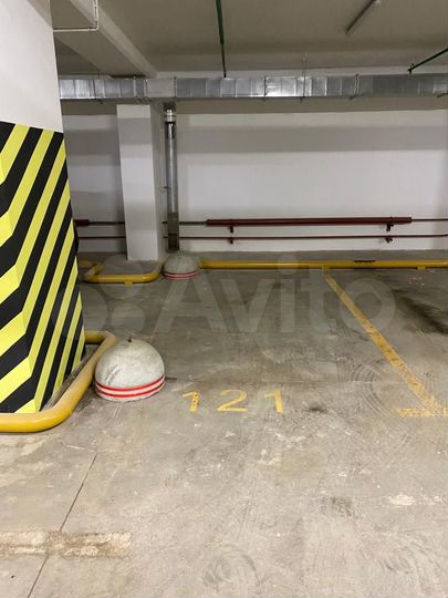 Машиноместо, 16 м²