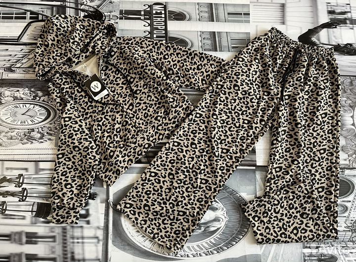 Костюм леопард W Корея