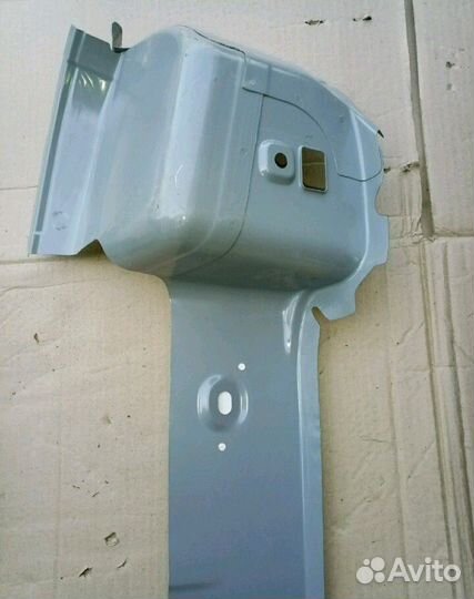 Крепление фонаря Volkswagen Polo 6RU 813 319