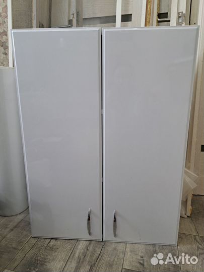 Шкаф подвесной