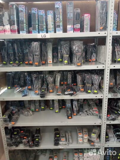 Пульт для телевизора на любую марку