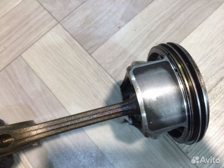 Поршень шатун Opel Astra H Z18XER 1.8Л