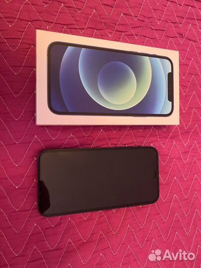iPhone 12, 64 ГБ