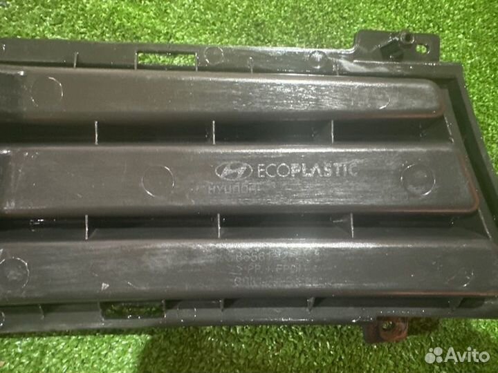 Решетка бампера нижняя Hyundai Elantra 4 Hd