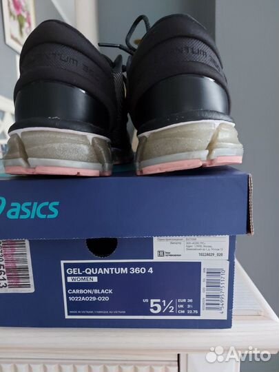 Кроссовки женские Asics 35 размер